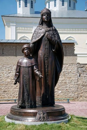 Памятник царице