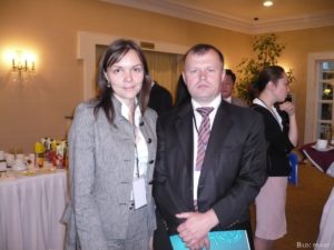 Mit Unternehmer Paul Kirol auf dem von der DKAU organisierten Deutschen Investitionsforum in Astana.