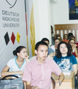 Investition in eine friedliche Zukunft