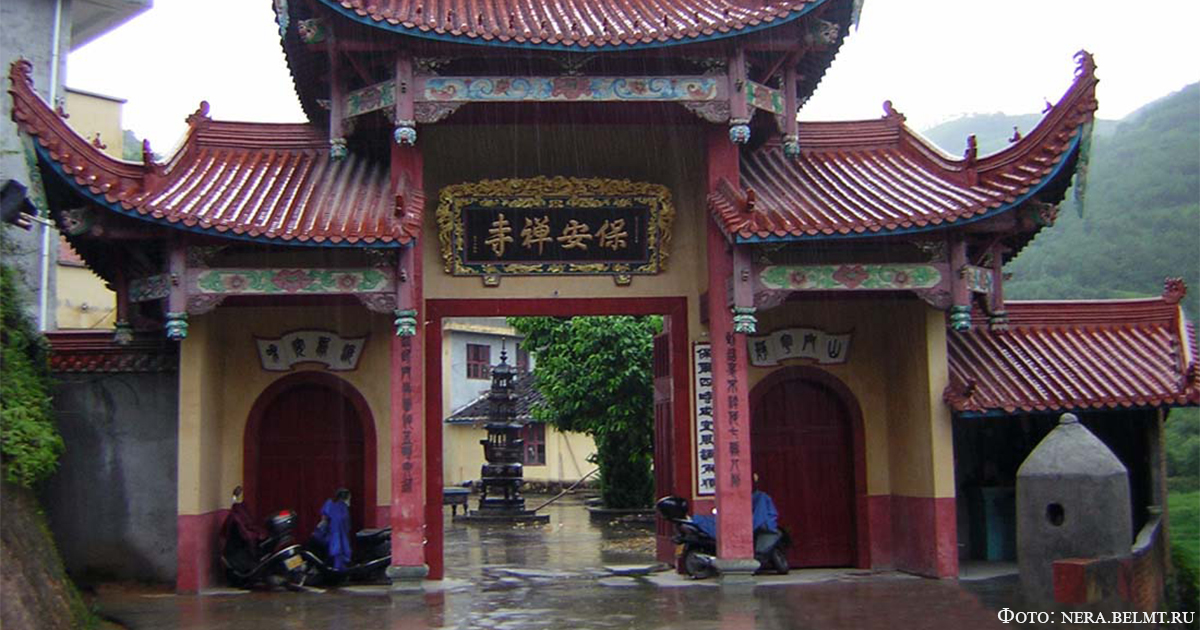Буддийский храм в Китае