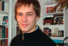 «В засыпающей бабочке плакали боги» Юрий Толочко