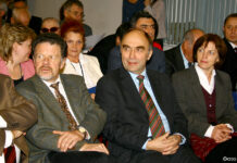 Пути развития самоорганизации российских немцев Руководитель департамента Министерства внутренних дел Германии Ф. Вилленберг и уполномоченный федерального представительства по делам переселенцев д-р К. Бергнер