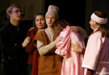 Оскар и Розовая Дама. История, которая учит жить Спектакль учит по-настоящему ценить жизнь