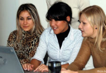 Я рада, что учусь в Германии! Юлия Пашевкина (слева) с однокурсницами