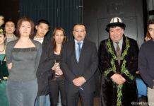 Наурыз мейрамы в Германии Нурлан Онжанов на праздновании Наурыз мейрамы со стипендиатами "Болашак" в университетском кампусе г. Ольденбург (ФРГ)