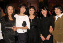 Вручение верительных грамот Федеральному Президенту Супруга посла РК в ФРГ Рита Онжанова с дочерью Алией и гостями.