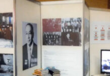 Die Mutter национальной валюты тенге Стенд-музей, посвященный научно-производственной деятельности С.Т.Такежанова. Международный горно-металлургический конгресс. 3-6 июля 2011 г. Астана.