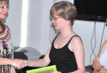 Надежда Бурлуцкая: «Я очень люблю нашу Ассоциацию немцев» Одиннадцать лет работы в Немецком доме прошли одной полнометражной картиной, где один кадр сменялся следующим, и все они были яркими и запоминающимися.