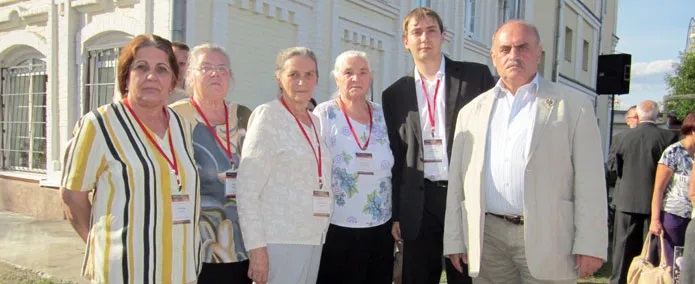 Делегация томичей в г. Энгельсе.