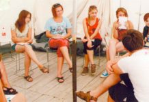 Мы — эко-туристы! «Экотур» - это то, что объединяет, общей идеей, делает разных людей большой дружной семьей.