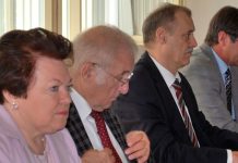 Формирование доверительного партнерства Подобный опыт партнёрства уже существует между организациями немцев России и Землячества.