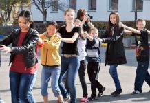 «Лучше маленькая помощь, чем большое сочувствие» Искренние улыбки не сходили с лиц детей