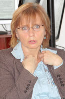 Д-р Ирина Хеч.