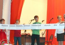 Формы работы необходимо разнообразить Воспитанники воскресной немецкой школы «Denk’mal!»