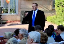 Наше богатство — в традициях и языке С визитом в Алматы – Якоб Фишер, собиратель и исполнитель песенного творчества российских немцев.