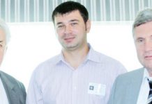 Поздравление с юбилейными датами от представителей Народного совета немцев Кыргызской Республики Владимир Ауман, Бакыт Томпошев и Валерий Диль на отчётно-выборной конференции Народного совета немцев Кыргызской Республики в г. Бишкеке.