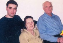 Труд, честность, порядочность Мильда Генриховна с внуком и супругом.