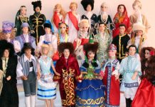 Куклы в национальных костюмах Куклы в национальных костюмах