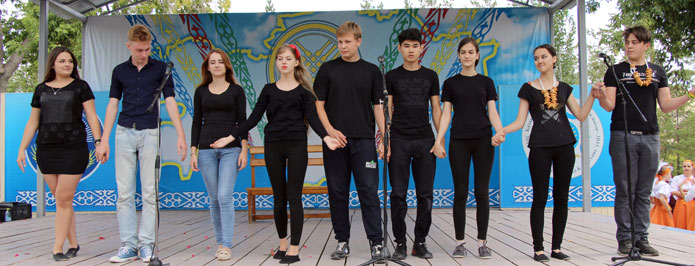 В Павлодаре состоялась встреча двух молодежных театральных студий «Juphi» (Нойштадт, ФРГ) и «Faden» (Павлодар, РК).