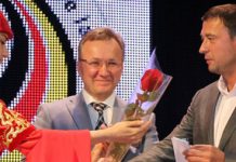 Отшумел-отгремел юбилей… Отшумел-отгремел юбилей...