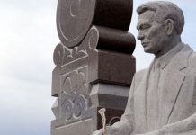 Герольд Бельгер: «Три струны моей души. Три круга моей жизни» Открытие памятника писателю