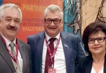 Роль МСНК в общественной и культурной жизни страны трудно переоценить Д-р Альфред Айсфельд, Александр Думлер, Фаина Глазунова. | Фото предоставлено Александром Думлером