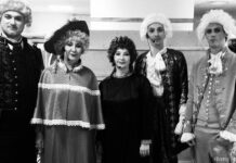 Фестиваль этнокультурных объединений Актеры Республиканского немецкого драматического театра