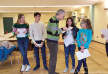 Окунуться в мир возобновляемой энергии В течение десяти дней казахстанские школьники посещали гимназию в Германии.