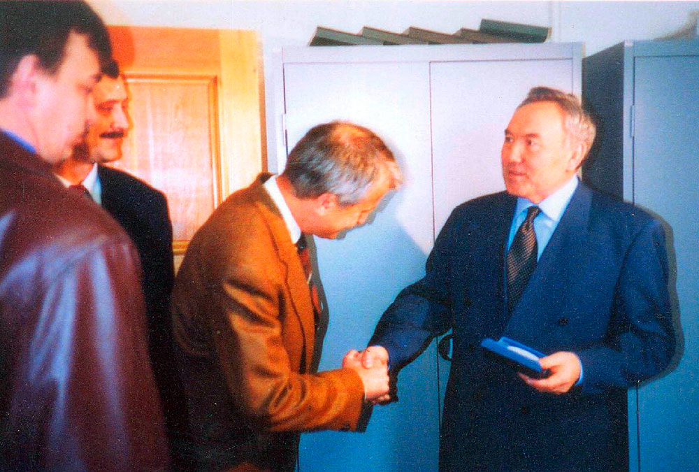 Президент Казахстана Н.Назарбаев на открытии Института им. Гёте.