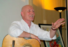 Путь над блестящей землей Виктор Гергенредер, заглядывая в себя, прямолинеен: «По паспорту я немец, по нраву я – русак».