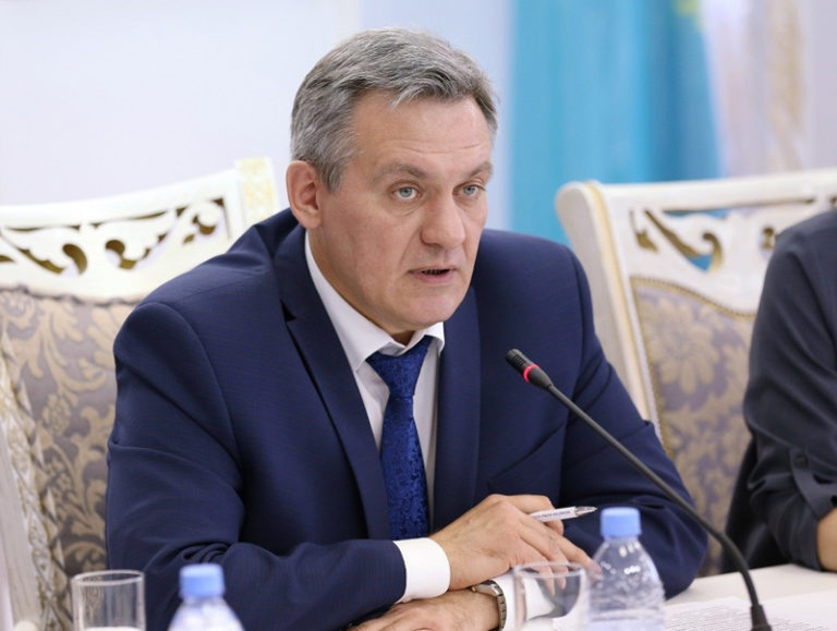 Выполняя поручения XXVI сессии АНК