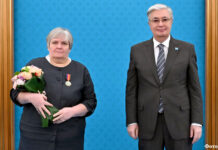 Елизавета Шнайдер: «С профессией – учитель казахского языка – я определилась в детстве» ХХХІІІ сессия Ассамблеи народа Казахстана «Единство. Созидание. Прогресс»