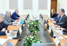 Визит немецкой делегации в Мажилис Парламента РК