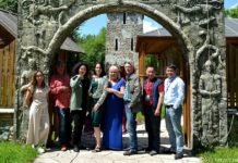 Сгустили краски