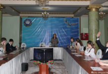 Чем судиться, лучше примириться