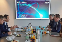 Развивая сотрудничество