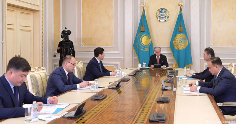 В Казахстане завершается режим чрезвычайного положения