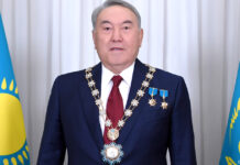 Елбасы поздравил казахстанцев с Днем Независимости