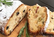 Рождественский творожный Штоллен с цукатами и миндалем