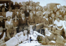 Девушка на тракторе Школа механизации в Большенарыме, 1942 год