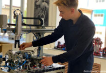 Цифровой Казахстан: IT-центры – маяки знаний