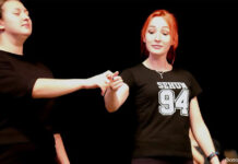 В храме Мельпомены