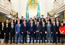 Диалог с молодежью