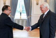 Посол Казахстана вручил верительные грамоты Президенту Германии