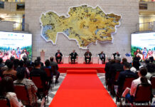 Зная традиции, узнаешь народ