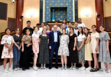 В тринадцатый раз