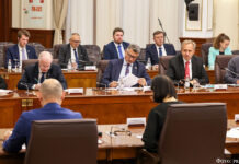 Қазақстан 2030 жылға қарай энергия теңгеріміндегі жаңартылатын энергия көздерінің үлесін 15%-ға дейін арттыруды жоспарлап отыр — Әлихан Смайылов