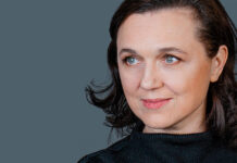 С юбилеем «Возрождение» поздравляет Наташа Дубс Наташа Дубс