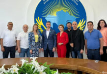 Сенатор Евгений Больгерт встретился с руководителями этнокультурных объединений АНК СКО