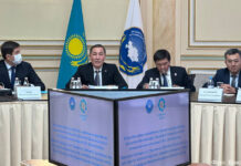 «Страна меняется каждый день, и мы с ней»: как в Алматы говорят о будущем Казахстана